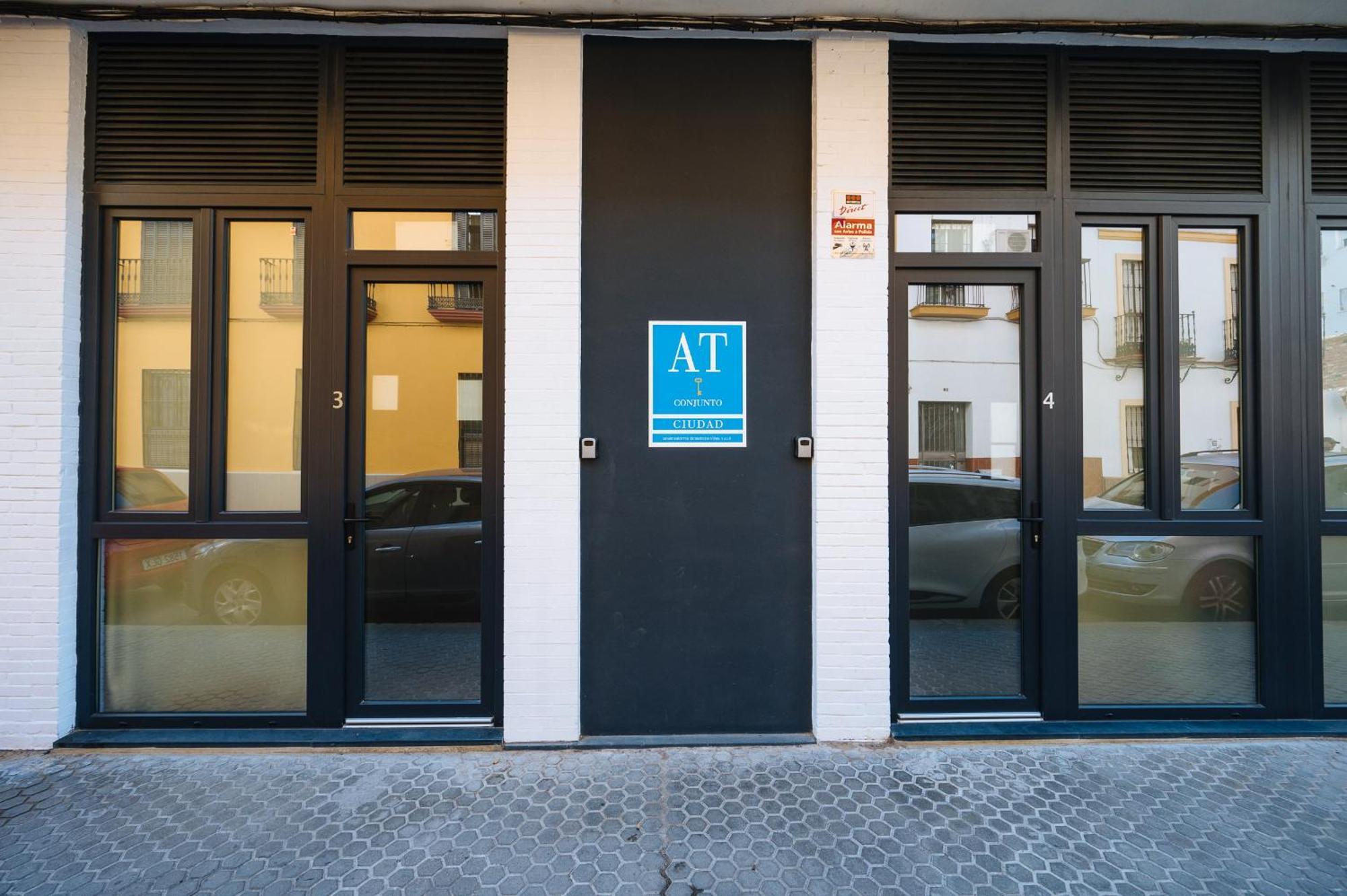 New Hostly Alameda Apartments Sewilla Zewnętrze zdjęcie